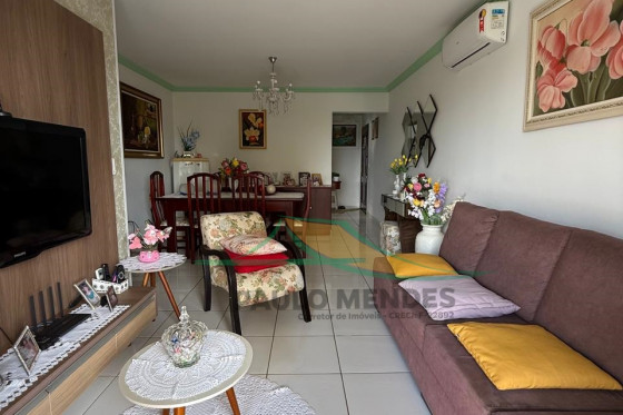 Apartamento à venda - 89m² - EDIFÍCIO ATENAS, Umuarama-PR