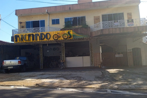 Apartamento à venda - 441.68m² - ZONA lll, FRENTE RESIDENCIAL OURO VERDE, Umuara...