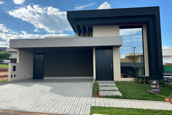 Casa à venda - 164m² - Umuarama-PR