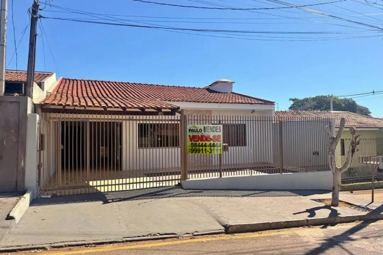 Casa à venda - 133m² - JARDIM LOS ANGELES, Umuarama-PR
