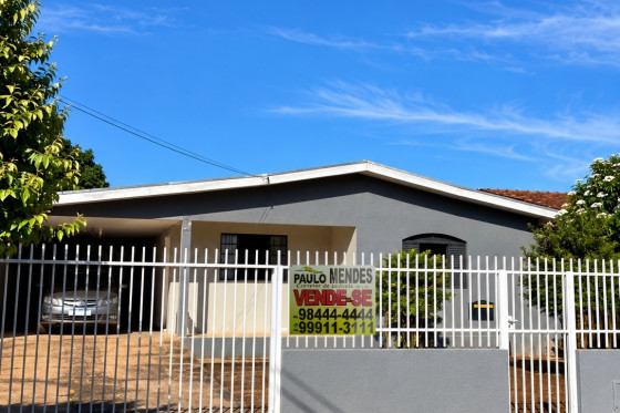 Casa à venda - 322.40m² - ZONA l, PRÓXIMO GUARDA MUNICIPAL, Umuarama-PR