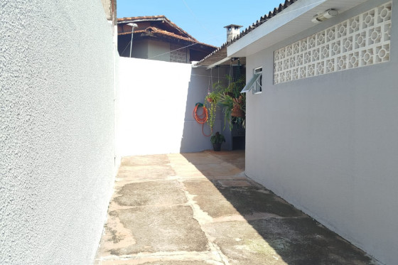 Casa à venda - 322.40m² - ZONA l, PRÓXIMO GUARDA MUNICIPAL, Umuarama-PR