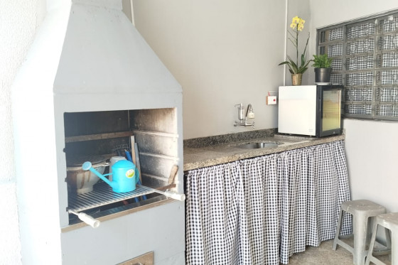 Casa à venda - 322.40m² - ZONA l, PRÓXIMO GUARDA MUNICIPAL, Umuarama-PR