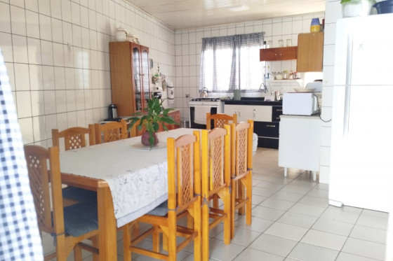 Casa à venda - 322.40m² - ZONA l, PRÓXIMO GUARDA MUNICIPAL, Umuarama-PR