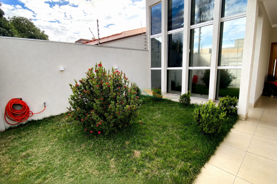 Casa à venda - 128.84m² - PARQUE DOS BANDEIRANTES, Umuarama-PR