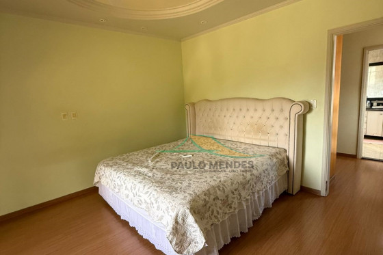 Sobrado à venda - 351m² - ZONA 2, Umuarama-PR