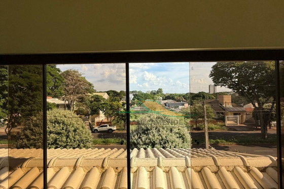 Sobrado à venda - 351m² - ZONA 2, Umuarama-PR