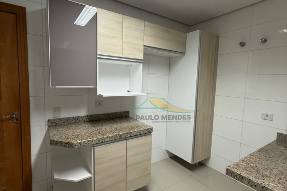 Sobrado à venda - 246m² - ZONA ll, Umuarama-PR