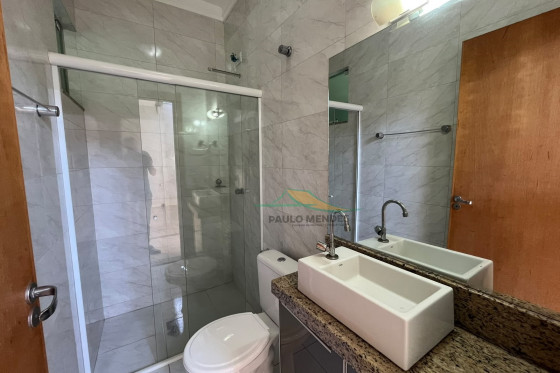 Sobrado à venda - 246m² - ZONA ll, Umuarama-PR