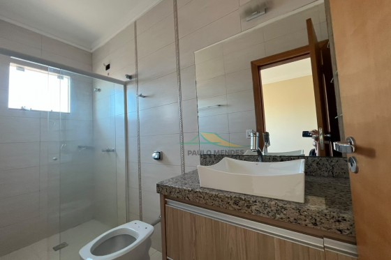 Sobrado à venda - 246m² - ZONA ll, Umuarama-PR