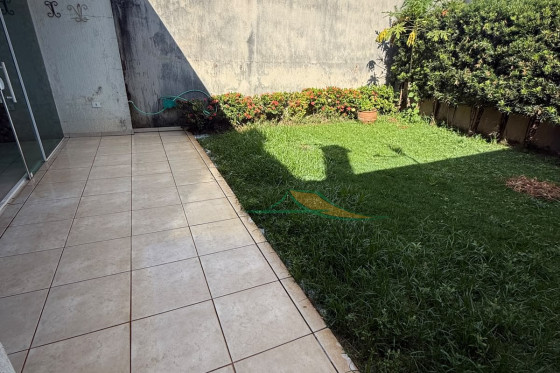 Sobrado à venda - 246m² - ZONA ll, Umuarama-PR