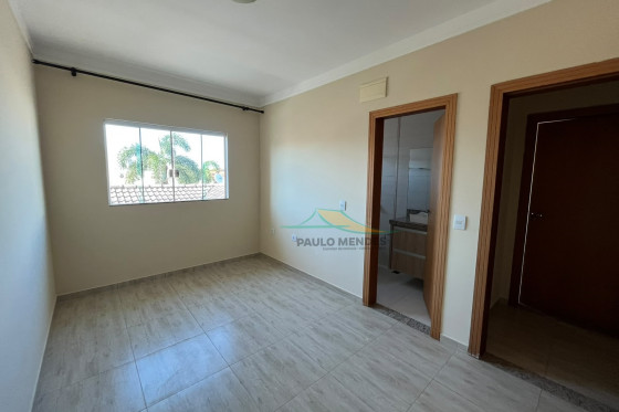 Sobrado à venda - 246m² - ZONA ll, Umuarama-PR
