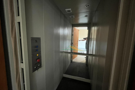 Sobrado à venda - 246m² - ZONA ll, Umuarama-PR