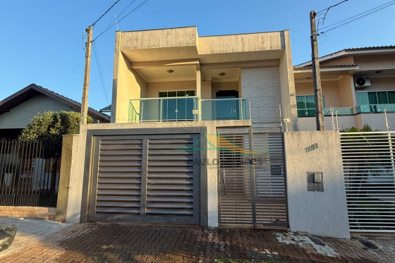 Sobrado à venda - 246m² - ZONA ll, Umuarama-PR