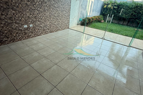 Sobrado à venda - 246m² - ZONA ll, Umuarama-PR