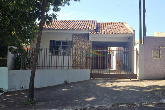 Casa 90m Umuarama-PR 447