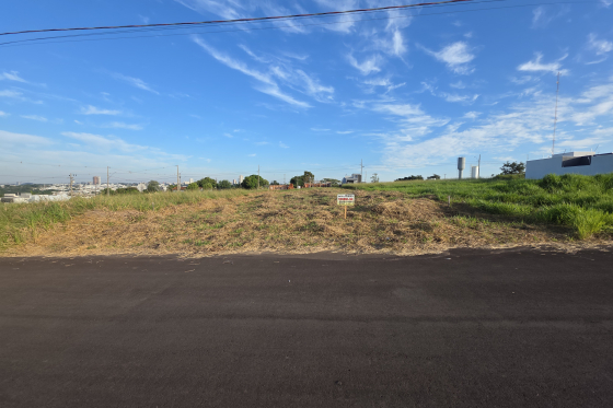 Terreno 376m Umuarama-PR 468