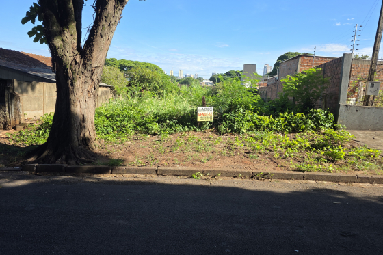 Terreno à venda - 360m² - JARDIM PANORAMA, Umuarama-PR