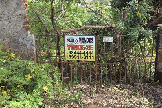 Terreno à venda - 547.08m² - PRAÇA TIRADENTES, Umuarama-PR