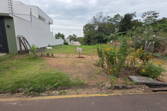Terreno à venda - 332.40m² - JARDIM AMÉRICA, Umuarama-PR
