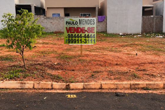 Terreno à venda - 136m² - Umuarama-PR