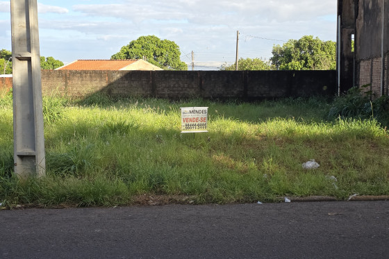 Terreno à venda - 207.64m² - PRAÇA TAMOIO, Umuarama-PR