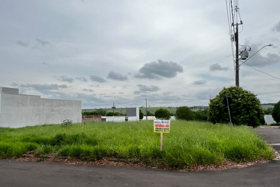 Terreno à venda - 158.70m² - JARDIM TOKIO, Umuarama-PR