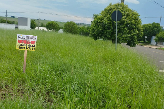 Terreno à venda - 158.70m² - JARDIM TOKIO, Umuarama-PR