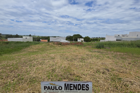 Terreno à venda - 245m² - PARQUE METROPOLITANO, Umuarama-PR